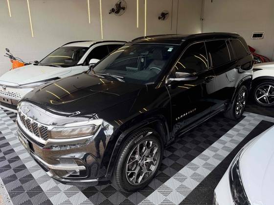 JEEP COMMANDER 2.0 TD380 TURBO DIESEL OVERLAND AT9